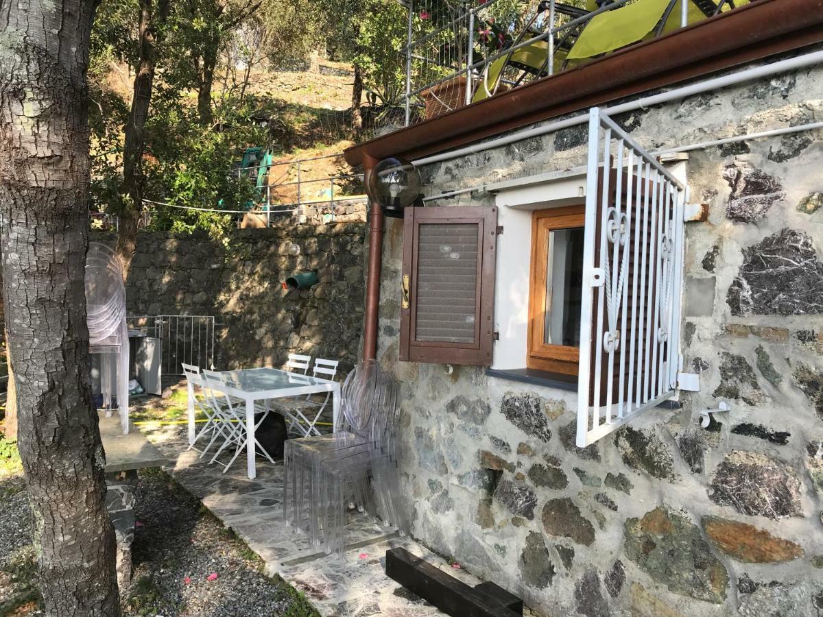 Cottage In Front Of The Sea Bonassola Exterior photo